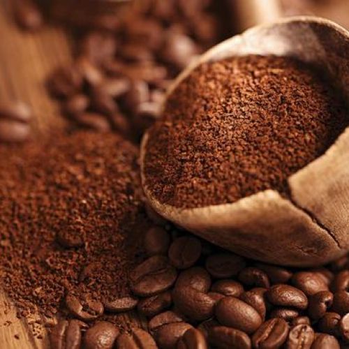 10 TÁC DỤNG CỦA BÃ CÀ PHÊ TRONG ĐỜI SỐNG